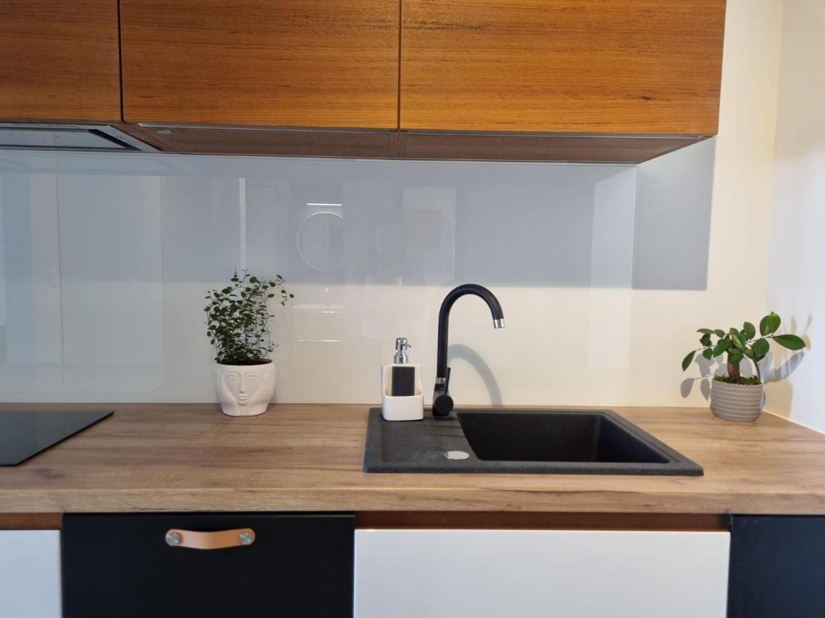 Apple Apartments - Gdanska Prywatne Miejsce Parkingowe Λοτζ Εξωτερικό φωτογραφία