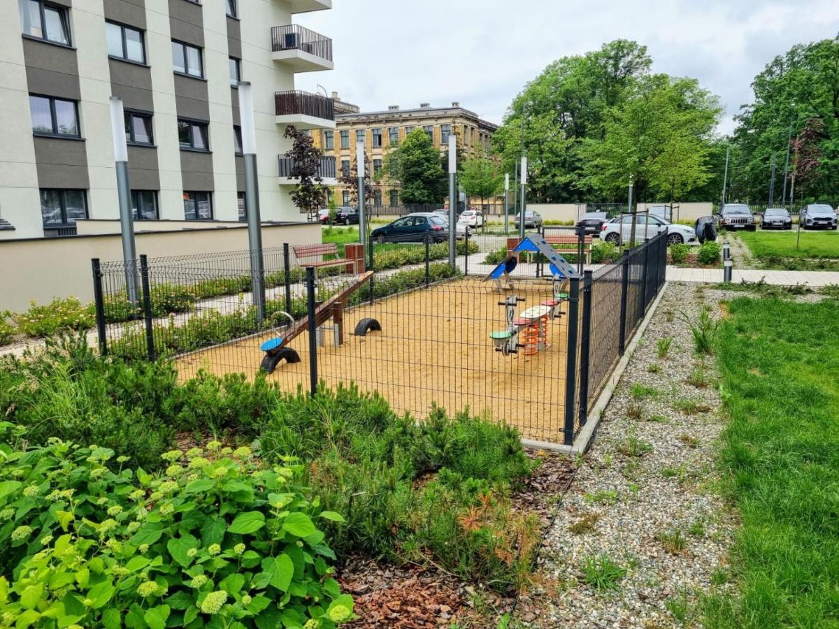 Apple Apartments - Gdanska Prywatne Miejsce Parkingowe Λοτζ Εξωτερικό φωτογραφία